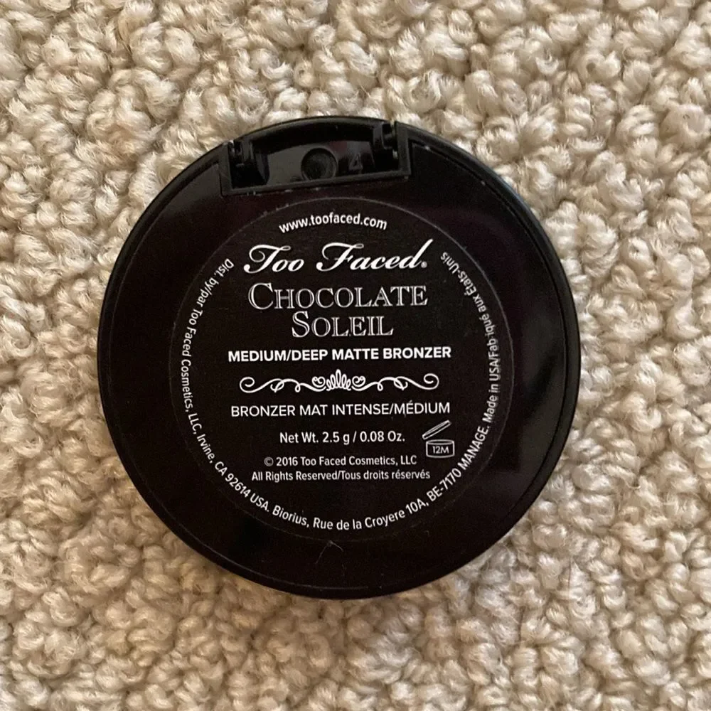 Too Faced Chocolate Soleil Medium / Deep Matte Bronzer Single 0.08 oz Like New
